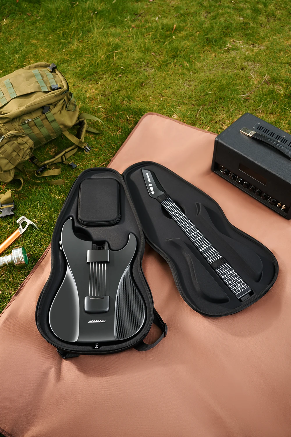 AeroBand Guitar Travel Electric Guitar Pain-Free Silicone String All-in-One 9 Sound Styles Acoustic Bass With Speaker Microphone