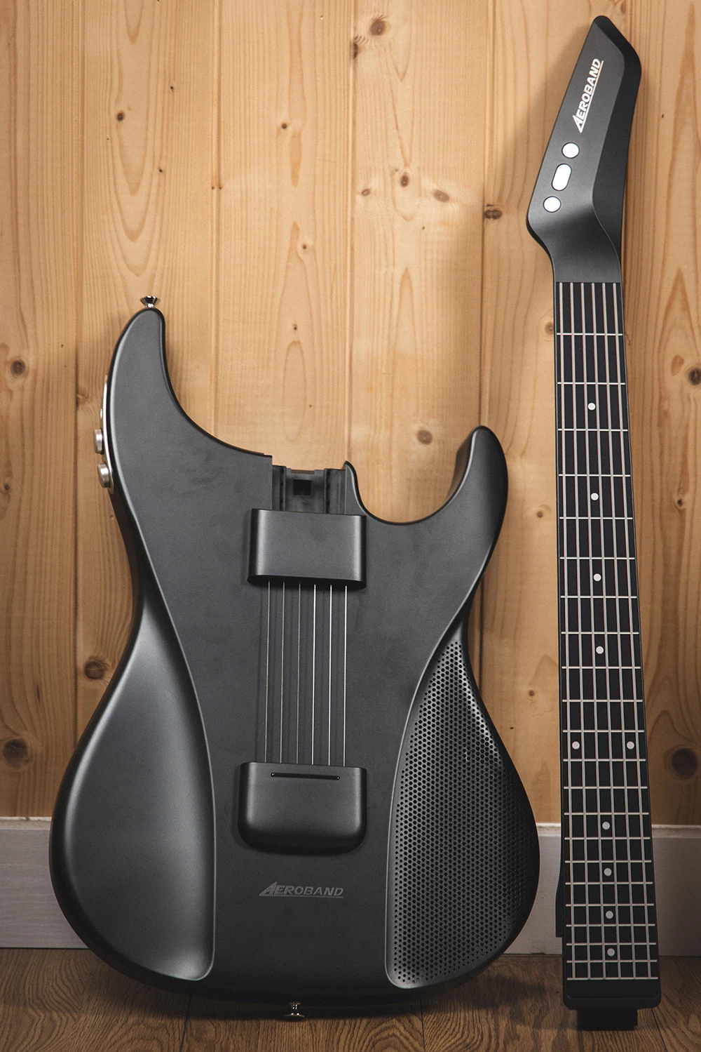 AeroBand Guitar Travel Electric Guitar Pain-Free Silicone String All-in-One 9 Sound Styles Acoustic Bass With Speaker Microphone