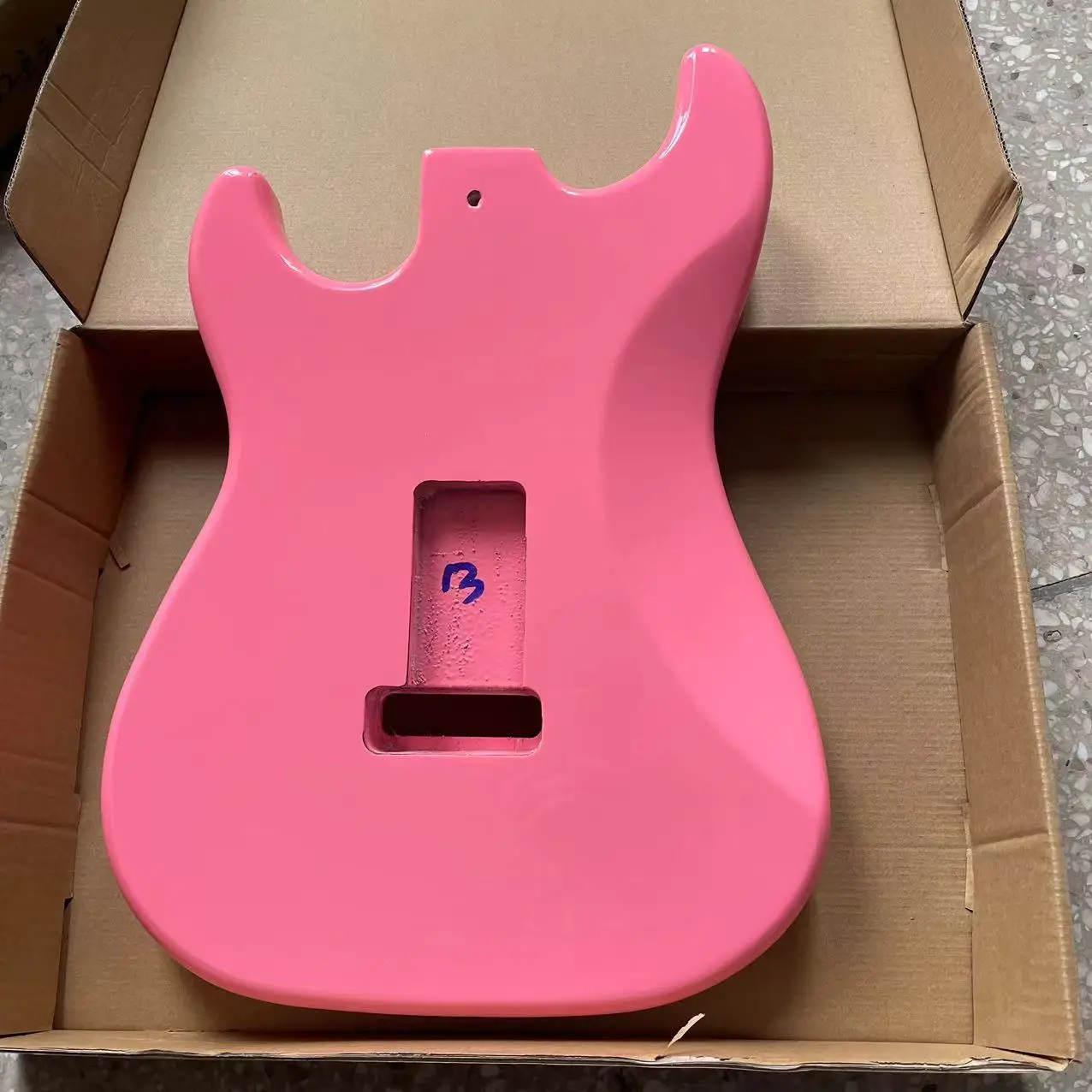 Electric Guitar Body Poplar Wood Electric Guitar Barrel For DIY Electric Guitar