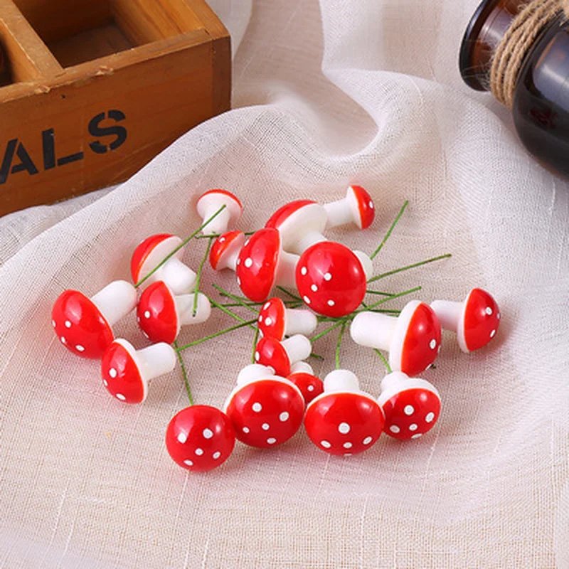 10Pcs/Set  Artificial Mini Mushroom Miniatures Fairy Garden Moss Terrarium Resin Crafts Decorations Stakes Craft 2cm 3cm