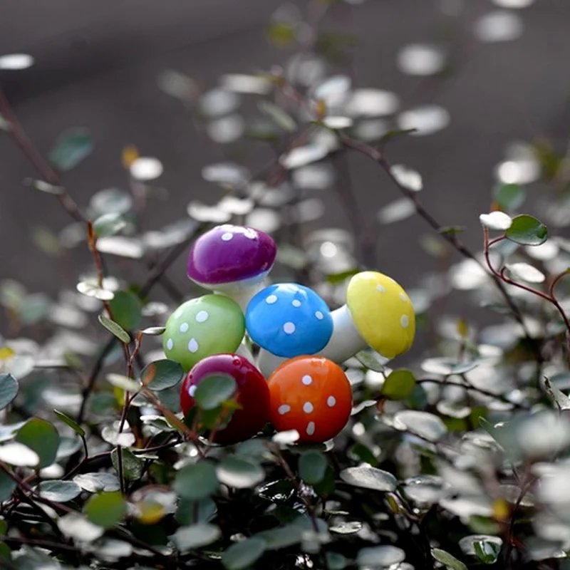 10Pcs/Set  Artificial Mini Mushroom Miniatures Fairy Garden Moss Terrarium Resin Crafts Decorations Stakes Craft 2cm 3cm
