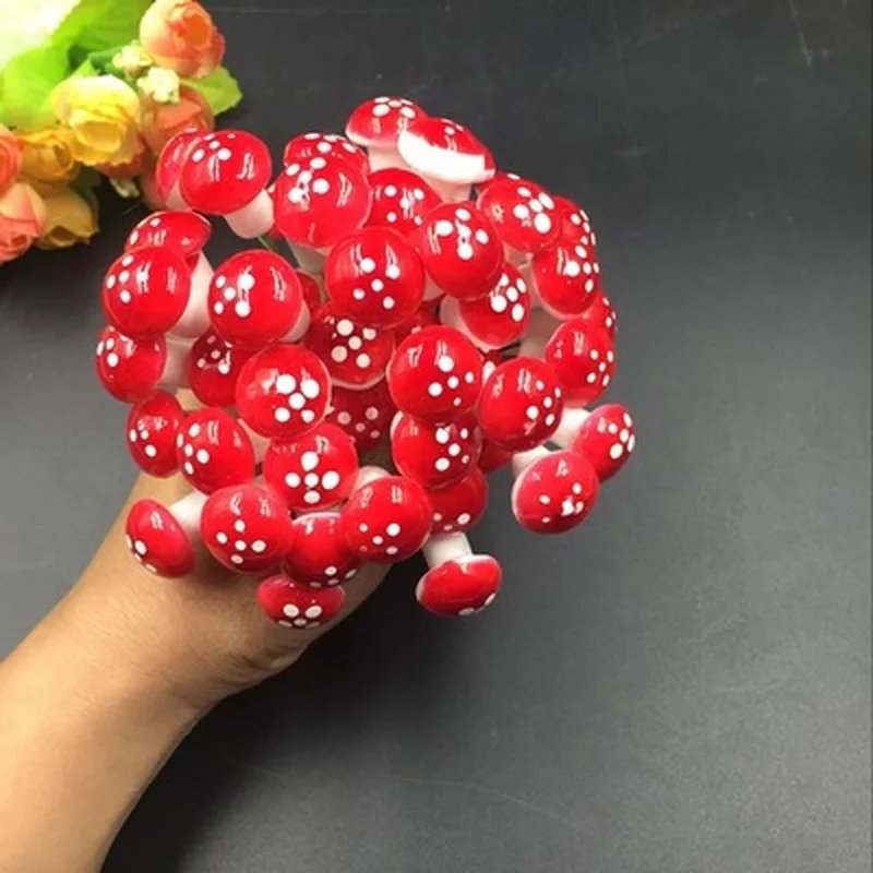 10Pcs/Set  Artificial Mini Mushroom Miniatures Fairy Garden Moss Terrarium Resin Crafts Decorations Stakes Craft 2cm 3cm