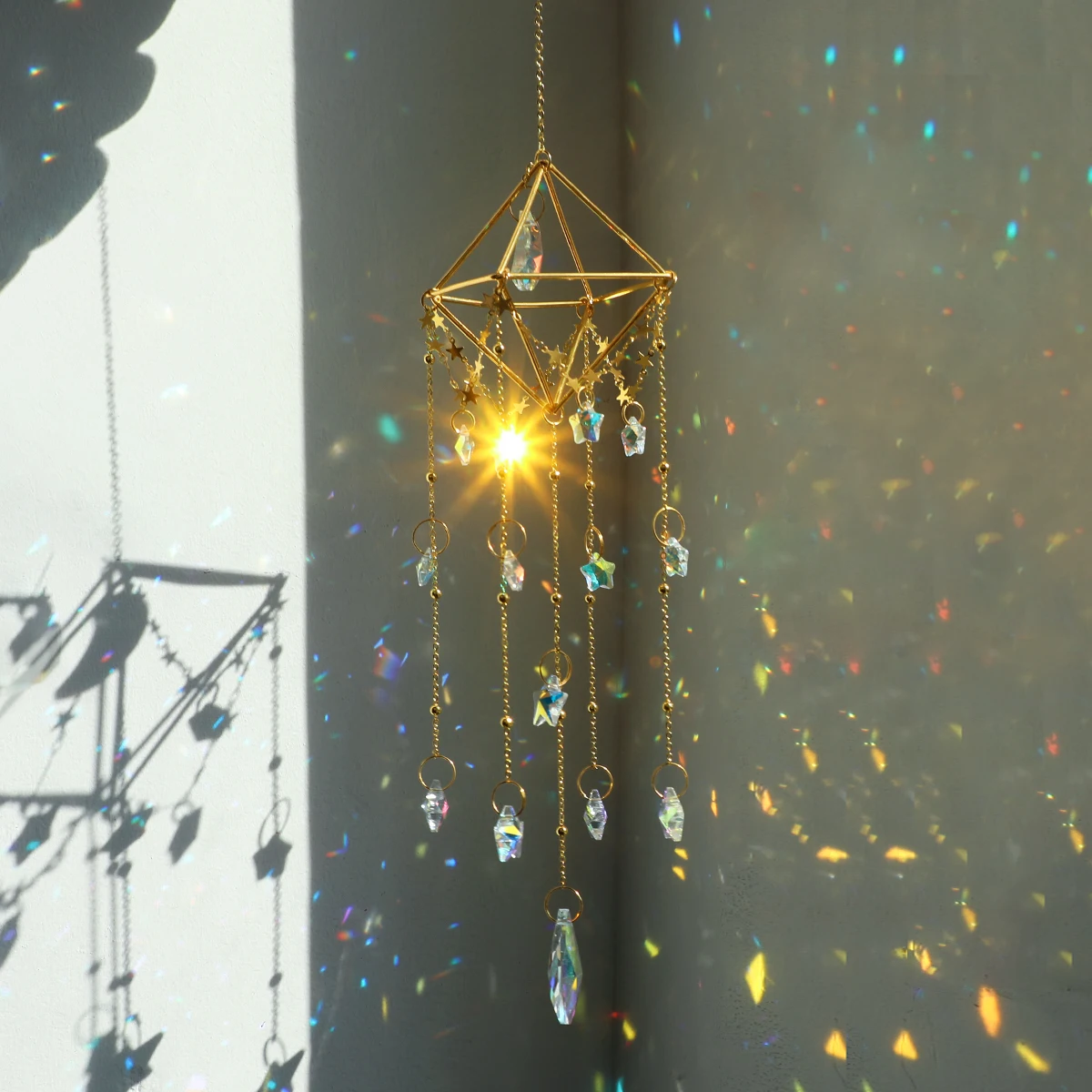 Hanging Sun Catcher Crystal Teardrop Chandelier Wind Chime Prism Suncatcher Rainbow Maker Light Catcher Window Garden Decoration Hanging Sun Catcher Crystal Teardrop Chandelier Wind Chime Prism Suncatcher Rainbow Maker Light Catcher Window Garden Decoration