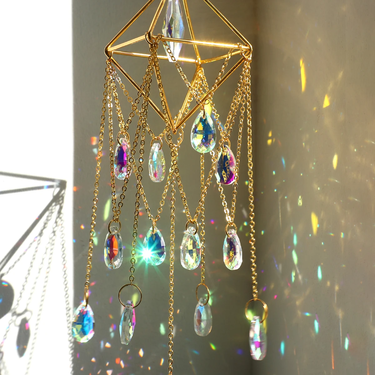 Hanging Sun Catcher Crystal Teardrop Chandelier Wind Chime Prism Suncatcher Rainbow Maker Light Catcher Window Garden Decoration Hanging Sun Catcher Crystal Teardrop Chandelier Wind Chime Prism Suncatcher Rainbow Maker Light Catcher Window Garden Decoration