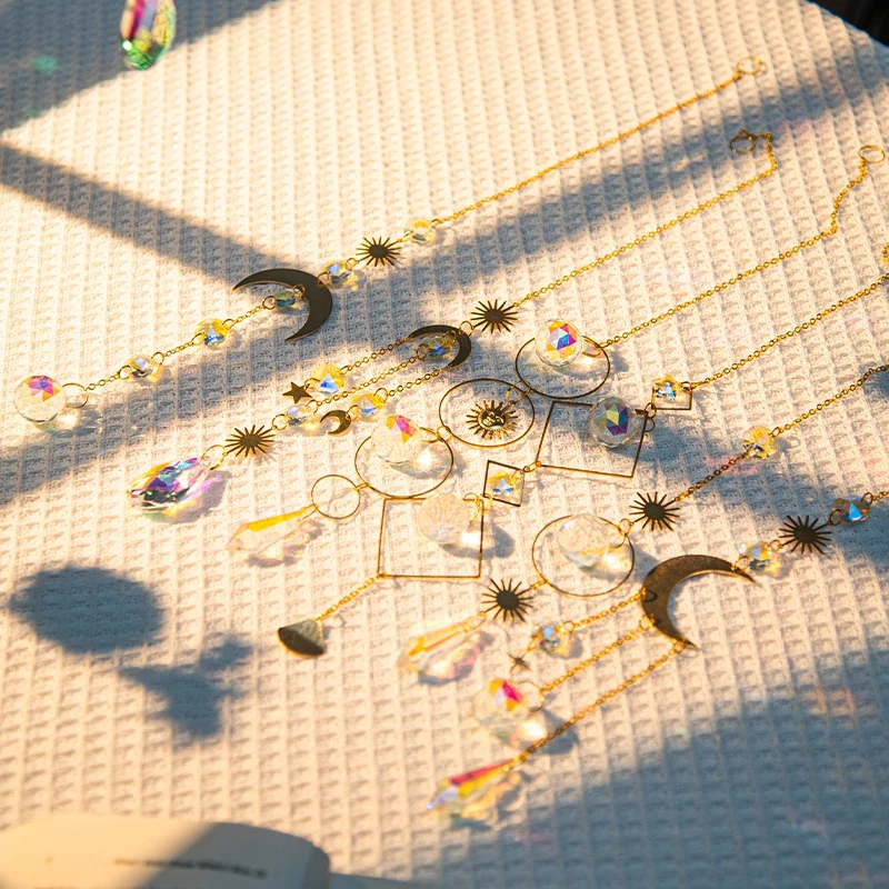Crystal Wind Chimes Hanging Pendant Wind Music Wind Bell Rainbow Prism for Home Decoration Window Rainbow Rainbow Maker