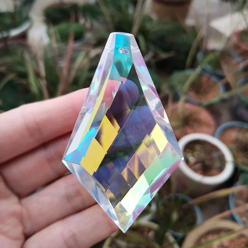 76mm Rainbow Maker Suncatcher Crystal Prisms Chandelier Parts Chakras Hanging Sun Catcher DIY Decor Craft Garden Decoration 76mm Rainbow Maker Suncatcher Crystal Prisms Chandelier Parts Chakras Hanging Sun Catcher DIY Decor Craft Garden Decoration