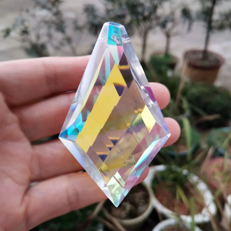 76mm Rainbow Maker Suncatcher Crystal Prisms Chandelier Parts Chakras Hanging Sun Catcher DIY Decor Craft Garden Decoration 76mm Rainbow Maker Suncatcher Crystal Prisms Chandelier Parts Chakras Hanging Sun Catcher DIY Decor Craft Garden Decoration