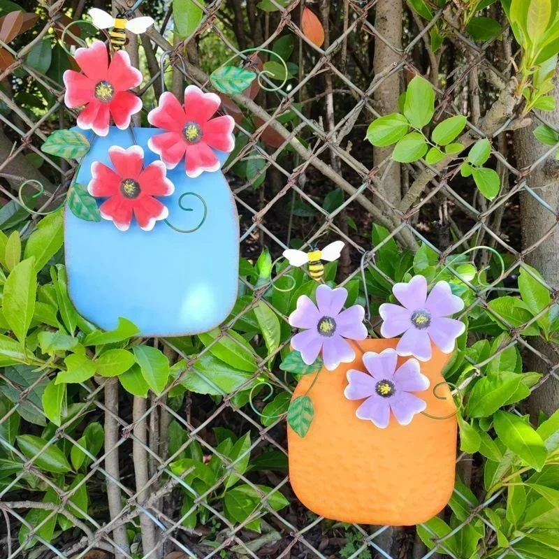 Metal Flower Garden Vases Wall Decor Outdoor Fence Art Patio Sculptures Hanging Decorations for Patio and Garden