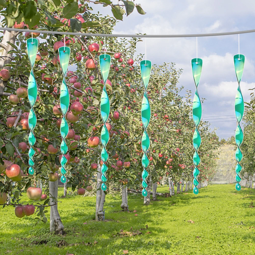 Reflective Bird Deterrent Stick Hanging Bird Repelling Stick Plastic Bird Repelling Wind Chimes Convenient for Garden Decoration