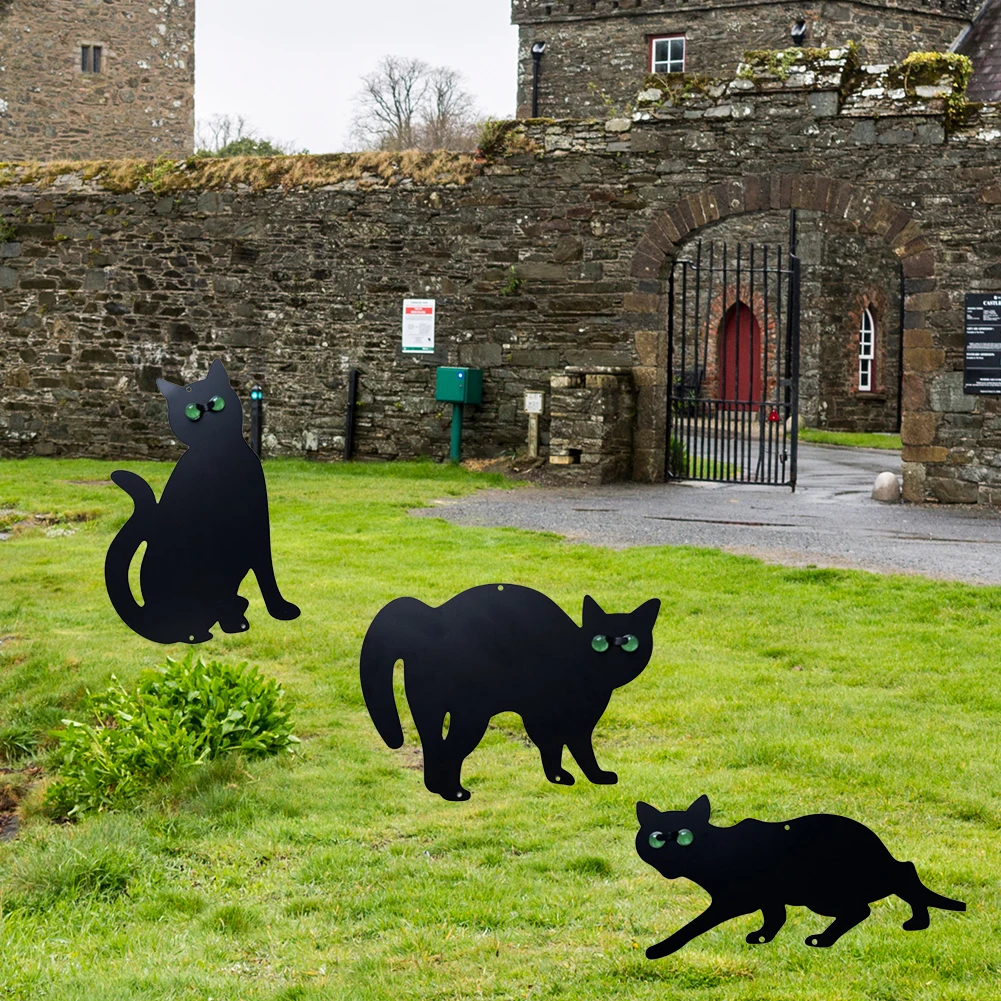 3Pcs Cat Silhouette Scarer with Reflective Eyes Black Cat Garden Scarer Outdoor Cat Decorative Stakes for Home Garden Decor