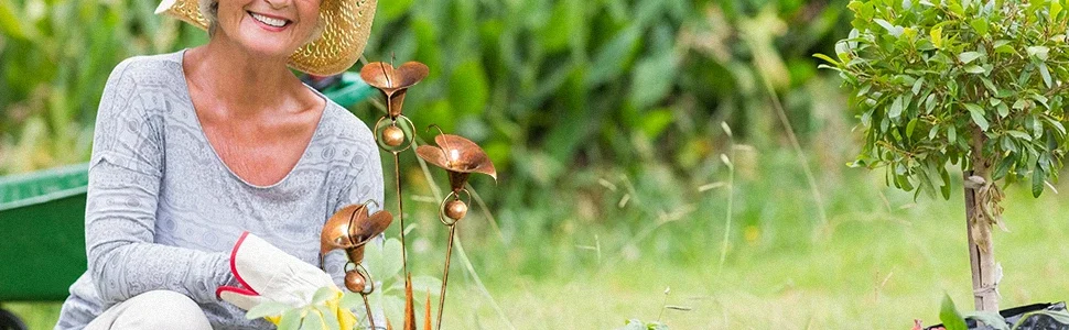 Calla Lily Garden Stake with Bells | Bronze Outdoor Lillies Flower Decorations Calla Lily Garden Stake with Bells | Bronze Outdoor Lillies Flower Decorations