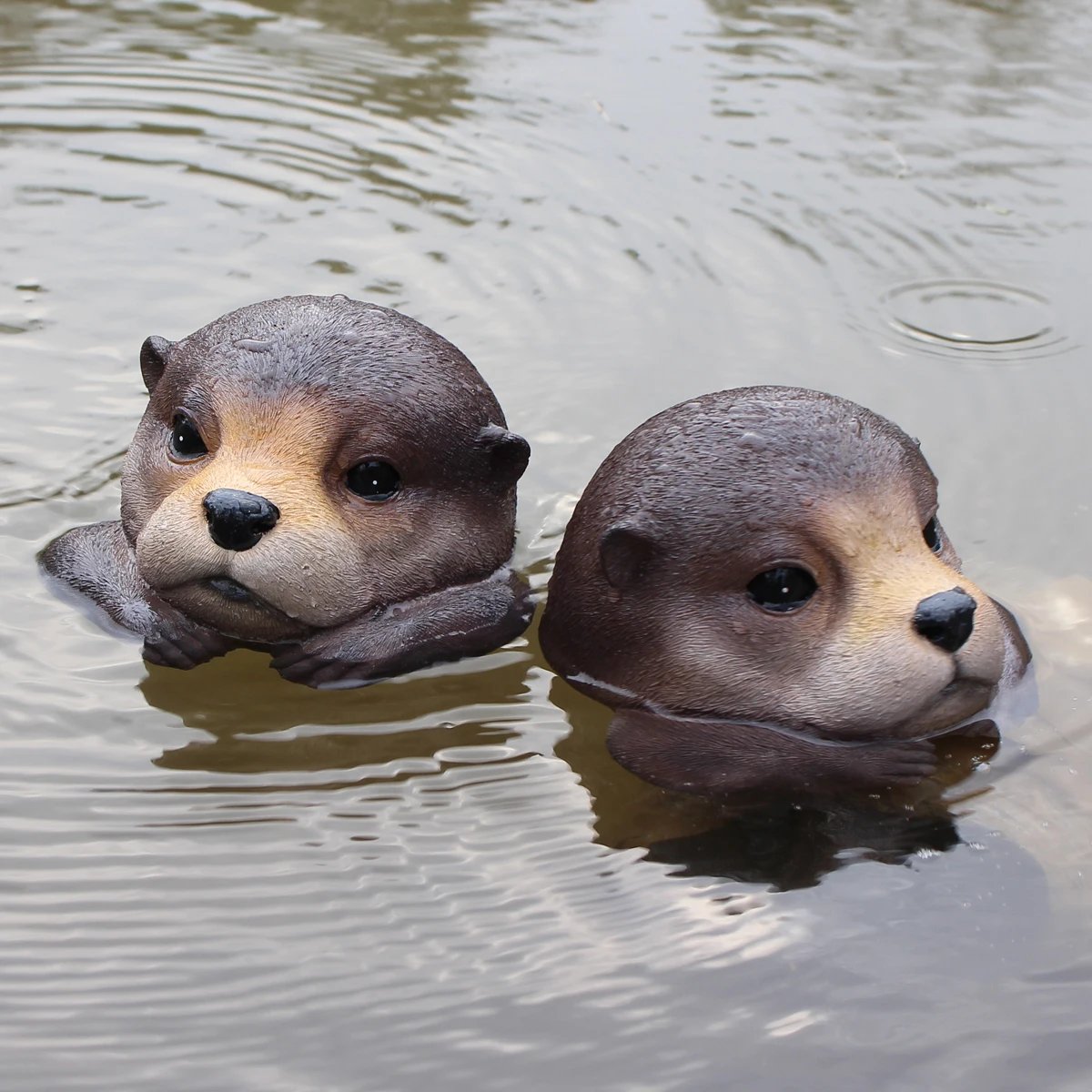 1 piece of floating otter water decoration, swimming pool, garden and terrace accessories, pond decoration, courtyard decoration
