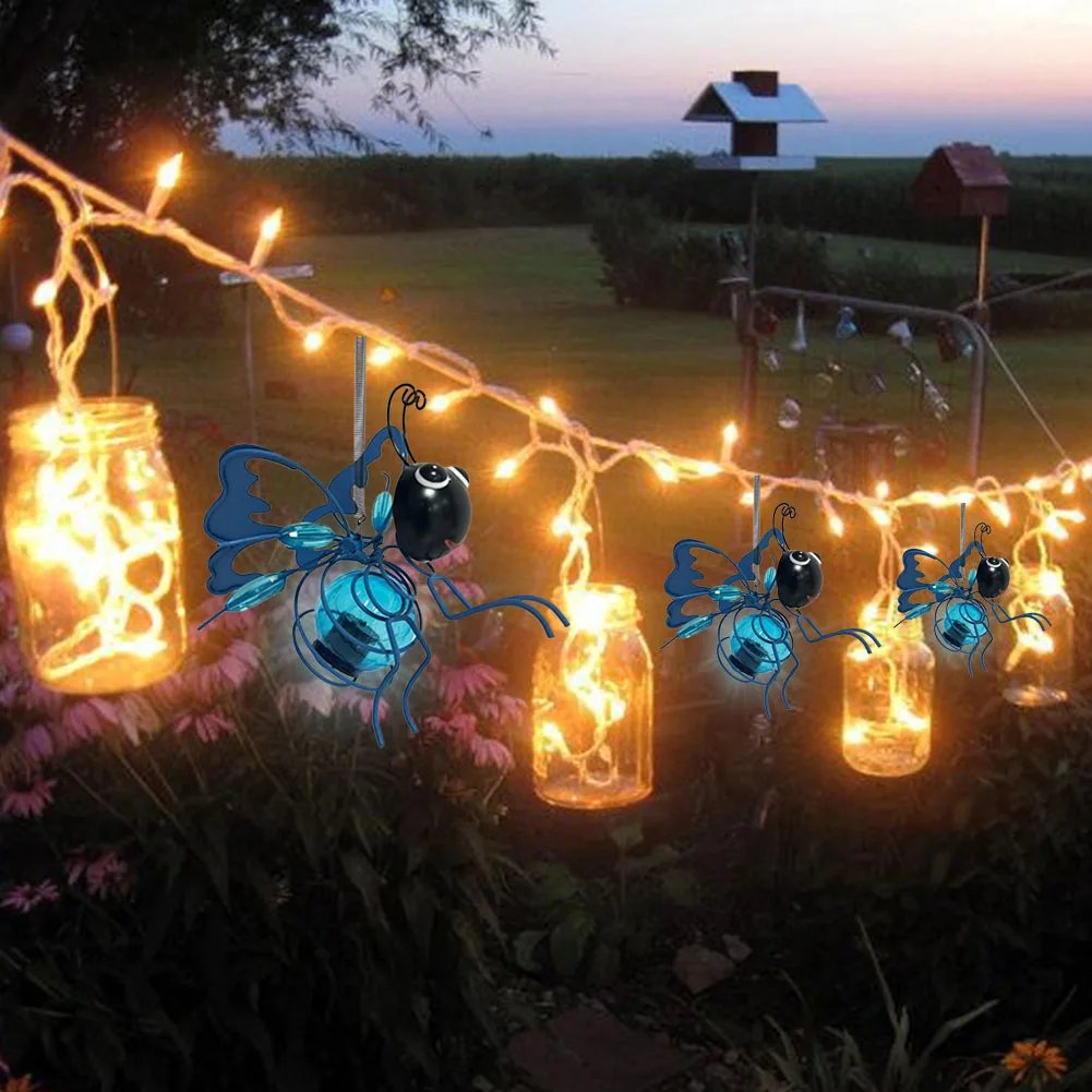 Solar-Powered Hanging Bee Garden Light Decorative Outdoor Figurine Light Metal Flying Bee Hanging Lamp for Housewarming Gift Solar-Powered Hanging Bee Garden Light Decorative Outdoor Figurine Light Metal Flying Bee Hanging Lamp for Housewarming Gift