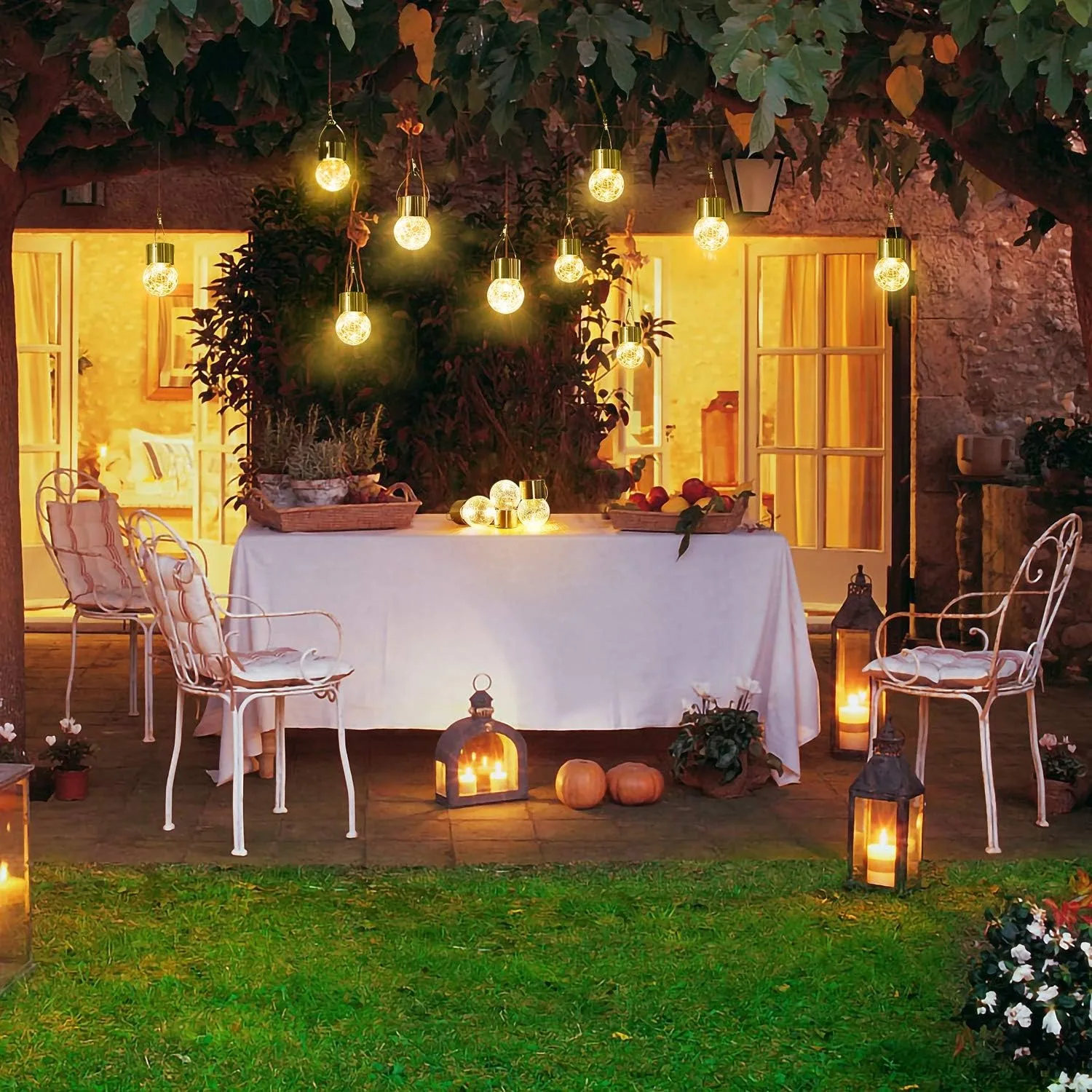 Solar Powered Outdoor Hanging Lights Colorful LED Cracked Glass Ball Design Waterproof Wall Lantern for Garden Patio Decor