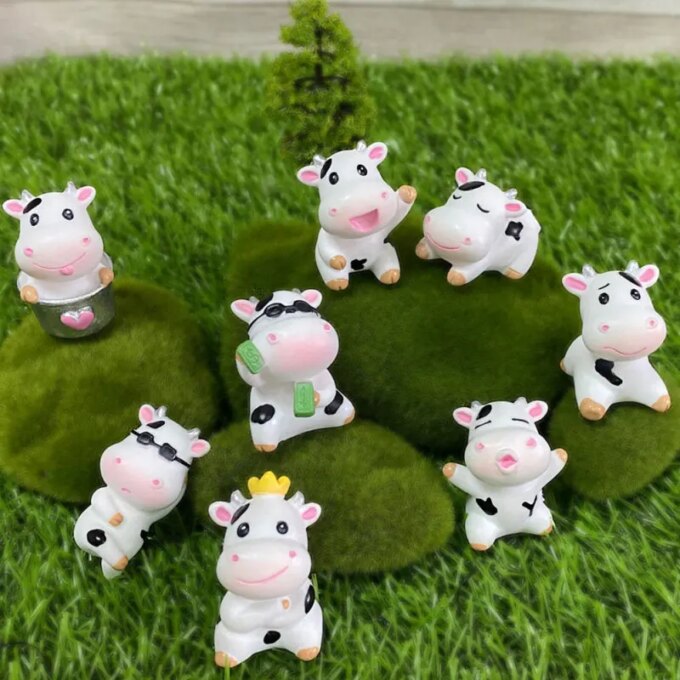 8 Pcs Cow Figurines Resin Dairy Cows Miniature Animal Statues Garden Decor Lawn naments Cartoon Crafts Sculptures Home Decor