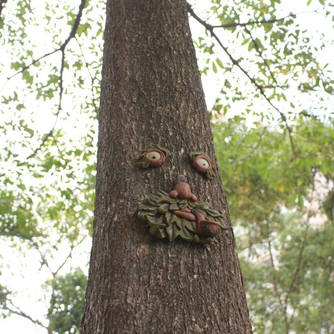 1pc Old Man Tree Hugger Garden Patio Outdoor Tree Sculpture Face Funny Garden Tree Old Fashioned Whimsical Face Decor，Pipe shape - Image 4