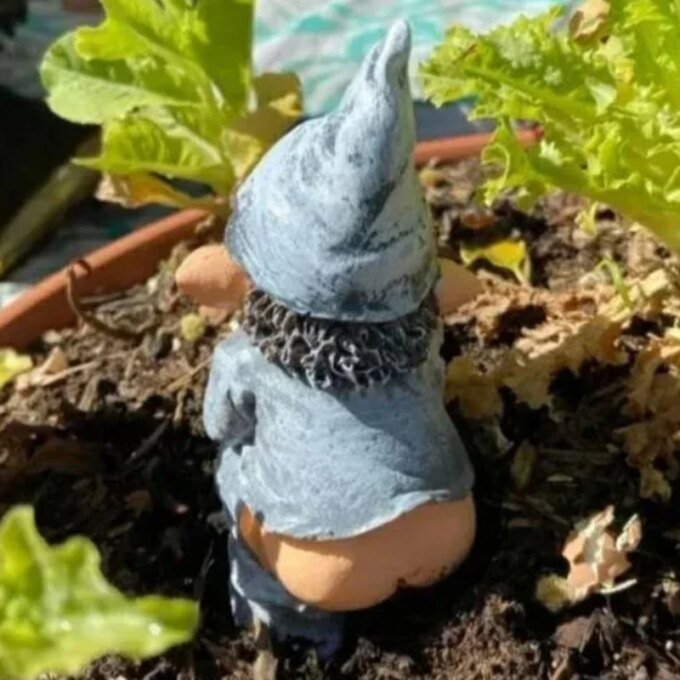 Outdoors Resin Statue Naughty Knome Figurine Lawn Ornament Dwarf Sculpture Balcony Patio Yard Landscape Porch Garden Decorations - Image 5