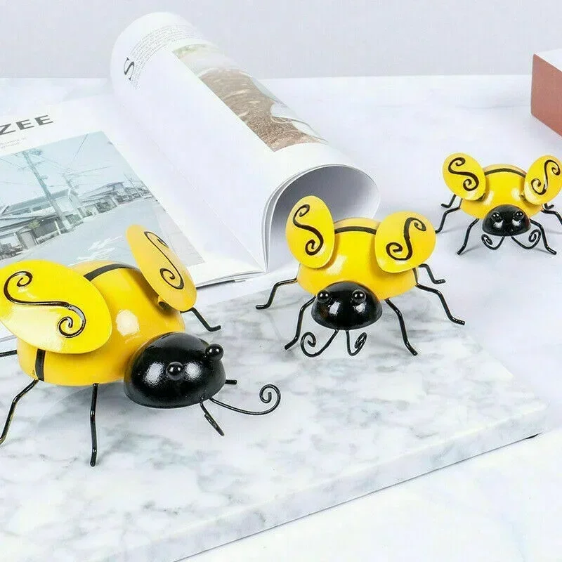 4PCS Decorative Metal Art Bumble Bee Backyard Garden Accents Wall Ornament Patio Decoration Outdoor Decor Garden Statues 2023