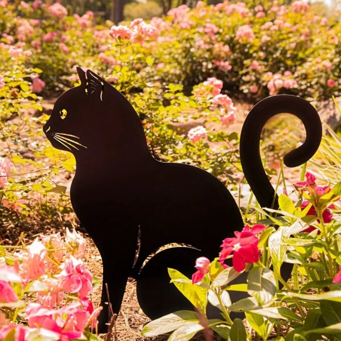 Cat Family Garden Stakes Decorative Cute Cat Garden Decorative Silhouette Animal Outdoor Statues For Cat Yard Garden Lawn - Image 2
