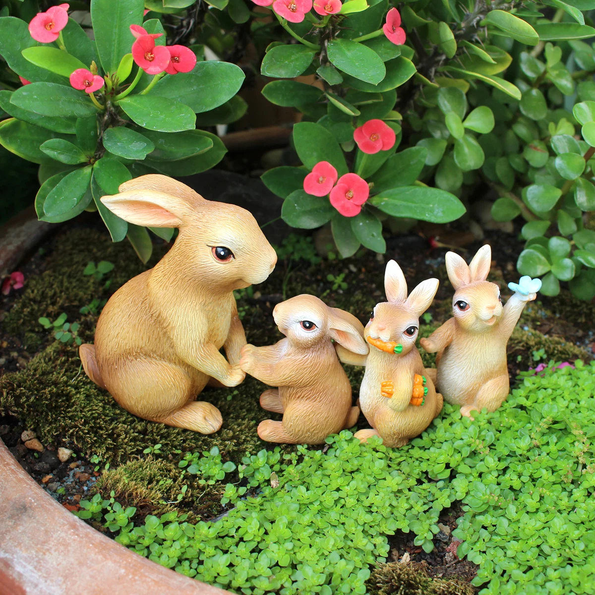 4PC/Country Style Family Rabbit - Multi functional Courtyard and Lawn Decoration - Animal Theme - Easter Statue