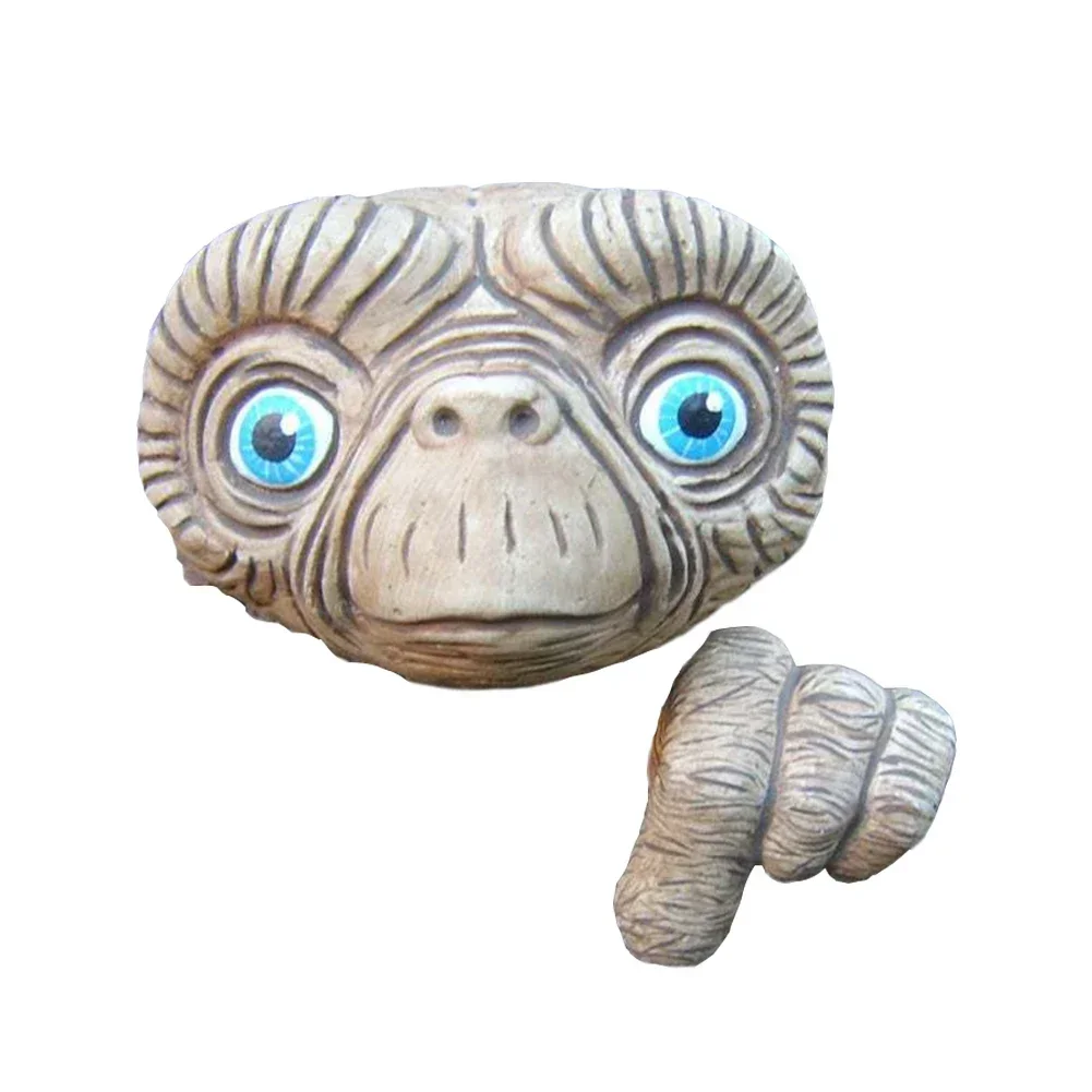 Resin Craft Alien Peeker Statue Yard Art Ornament Garden Fences Door Decoration