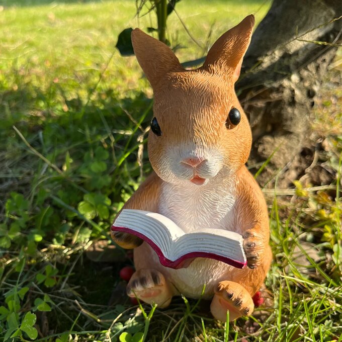 Charming Rabbit Reading Book Statue - Resin Bunny Garden Ornament, Perfect for Outdoor & Indoor Decor, Ideal Easter Gift - Image 4