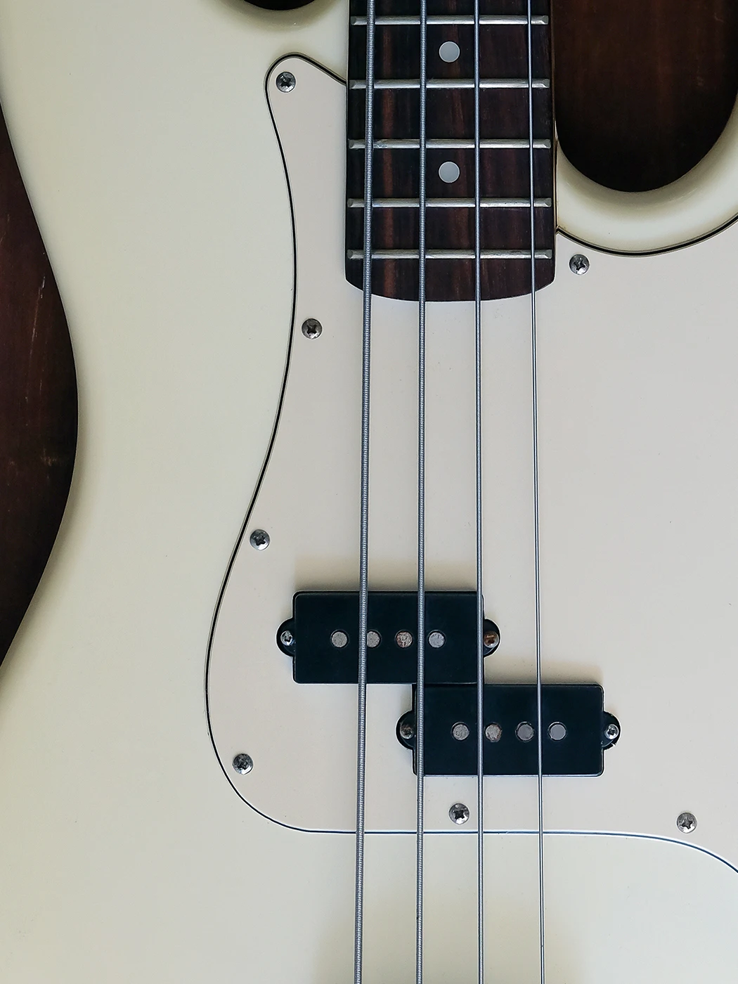 PHRILAM Bass Pickguard Bass 4 Strings Guitar Scratch Plate 13 Holes for PB Bass Without Truss Rod Hole Style